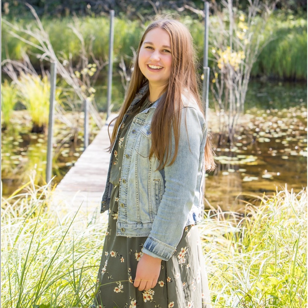 Meet your Posher, Emma